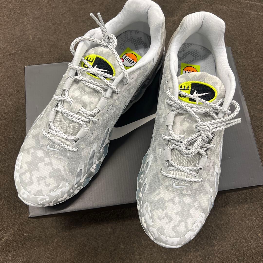 【未使用】ナイキ　エアマックスDN8 SP 27.5cm