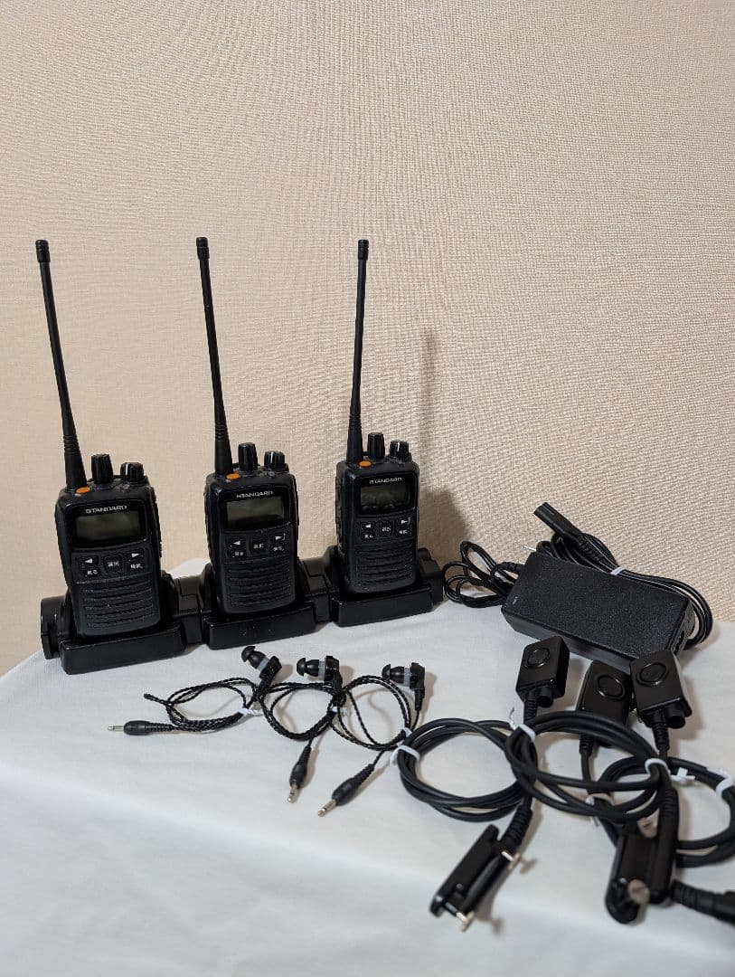 スタンダード デジタル簡易無線機 免許局 VXD450U イヤホン付3台セット