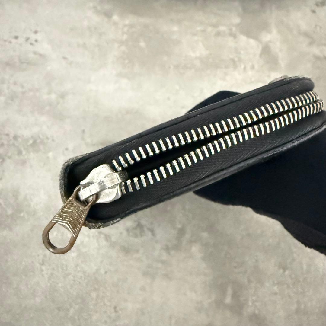 BALENCIAGA ブラックレザー 長財布 メタルファスナー