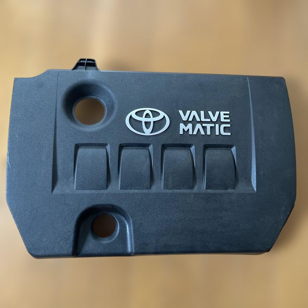 トヨタ純正 80系 ノア ヴォクシー エスクァイア エンジンカバー ヘッドカバー