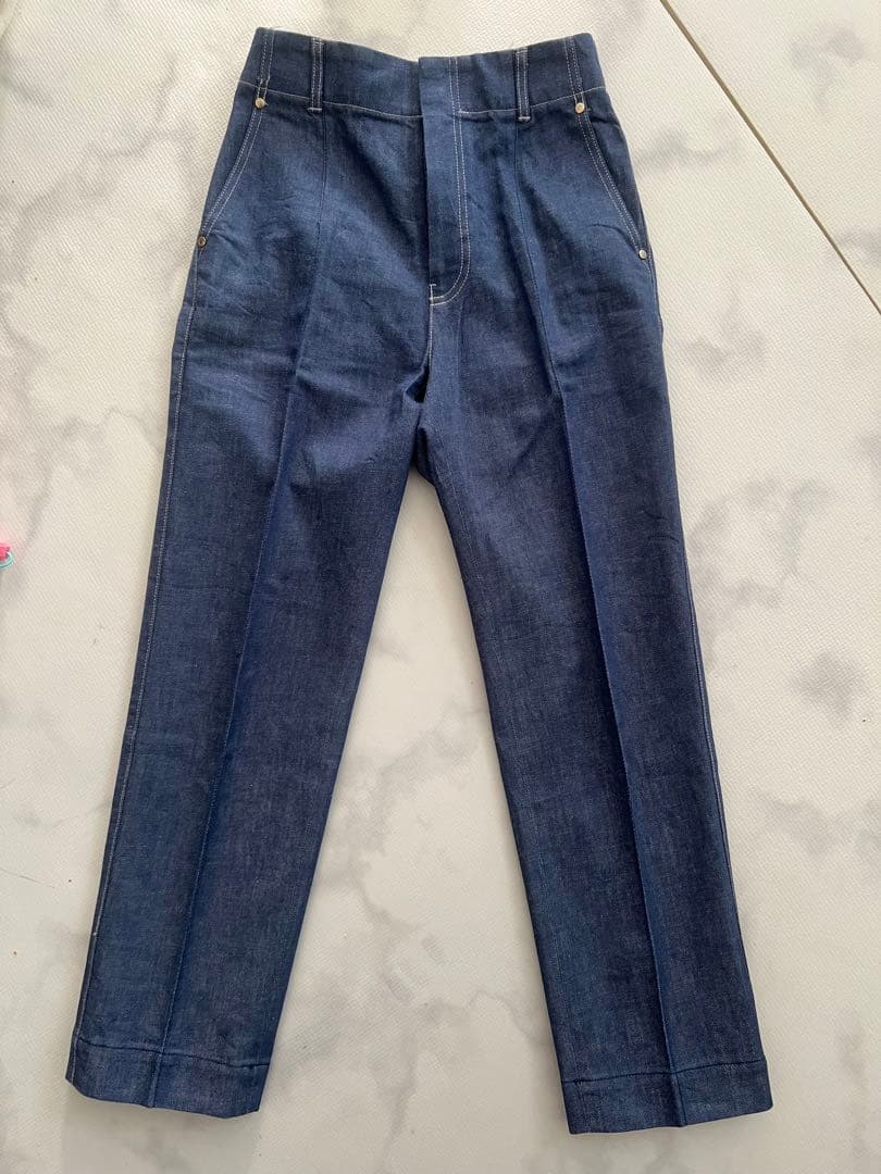 発送1月13日以降　完売品‼️ebure リアクティブデニム