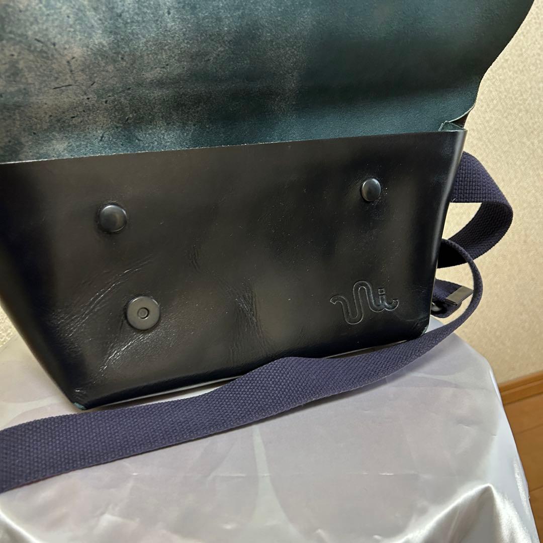 Uni&co メッセンジャーバッグ XSサイズ ネイビー