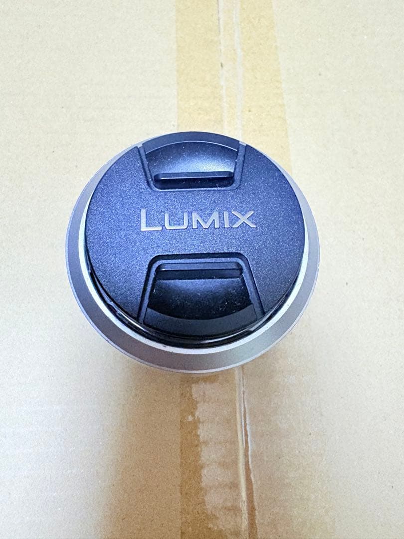 LUMIX 35-100mm ズームレンズ