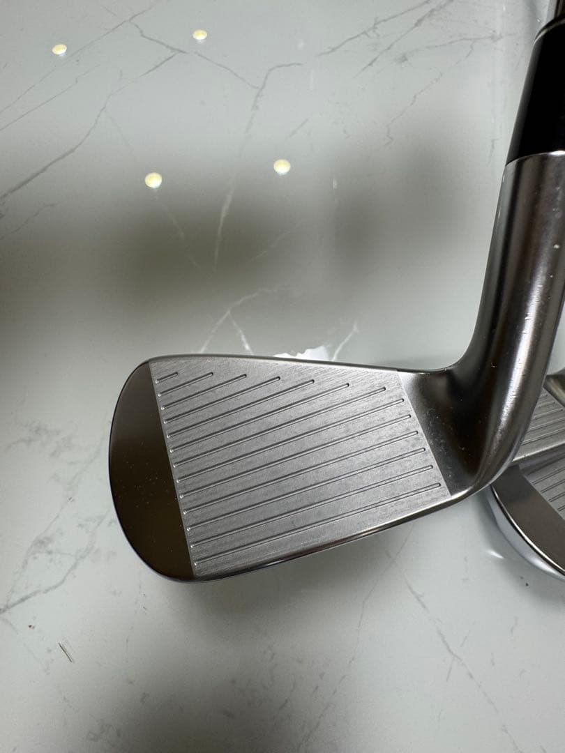 【週末値下！】Srixon ZX5 6本（5〜P）　NSPRO950DST S