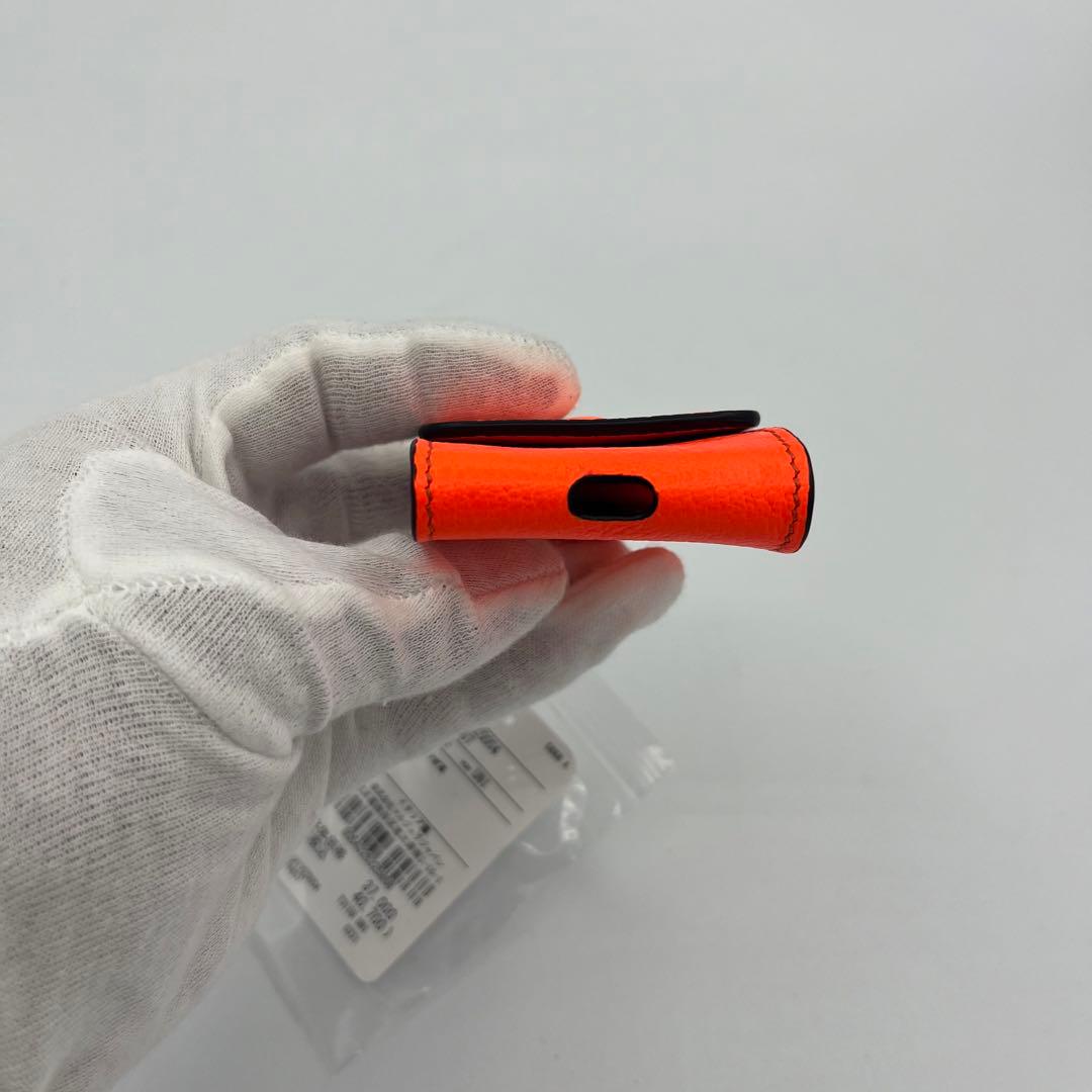 マルジェラ　AirPodsケース