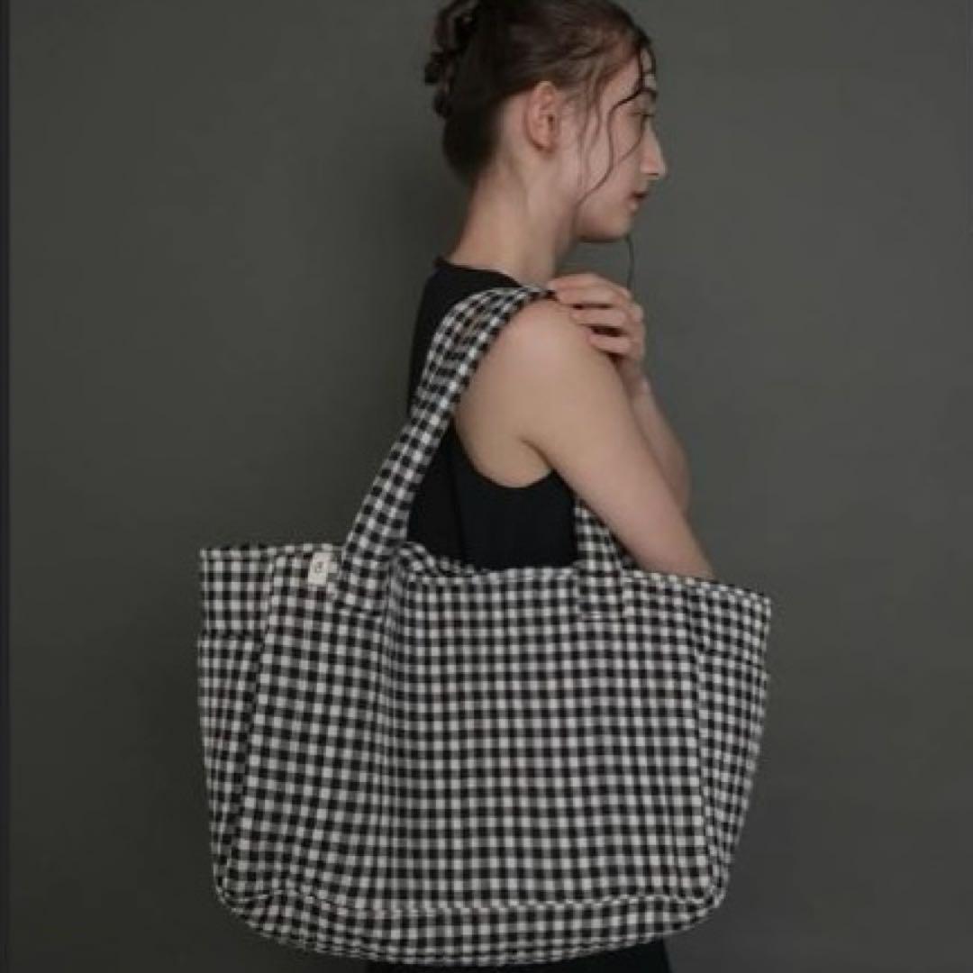 【新品未使用】clastellar マザーズバッグ NUBI BAG