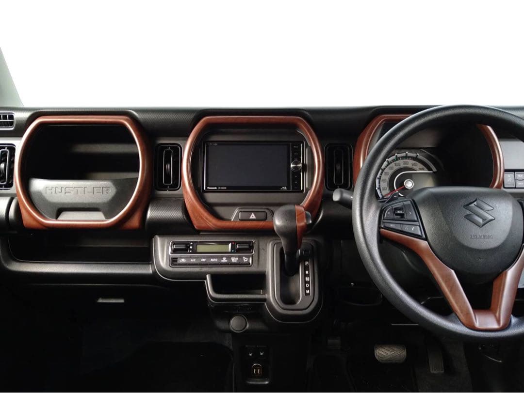 新型ハスラー　インテリアパネル　インパネガーニッシュ　マット茶木目