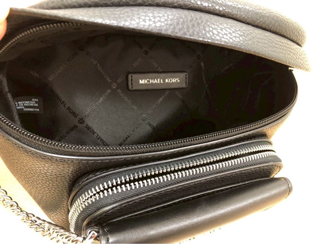 【yoppy✂️断捨離中様】マイケルコース　ウエストバッグ