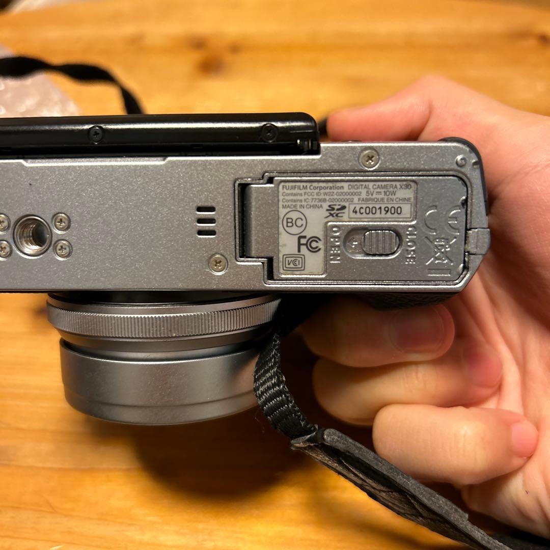デジタルカメラ Fujifilm X30
