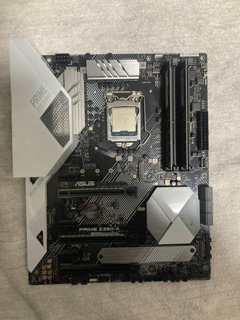 【マザボ,CPU2点セット】　corei7 9700K＋マザーボードセット