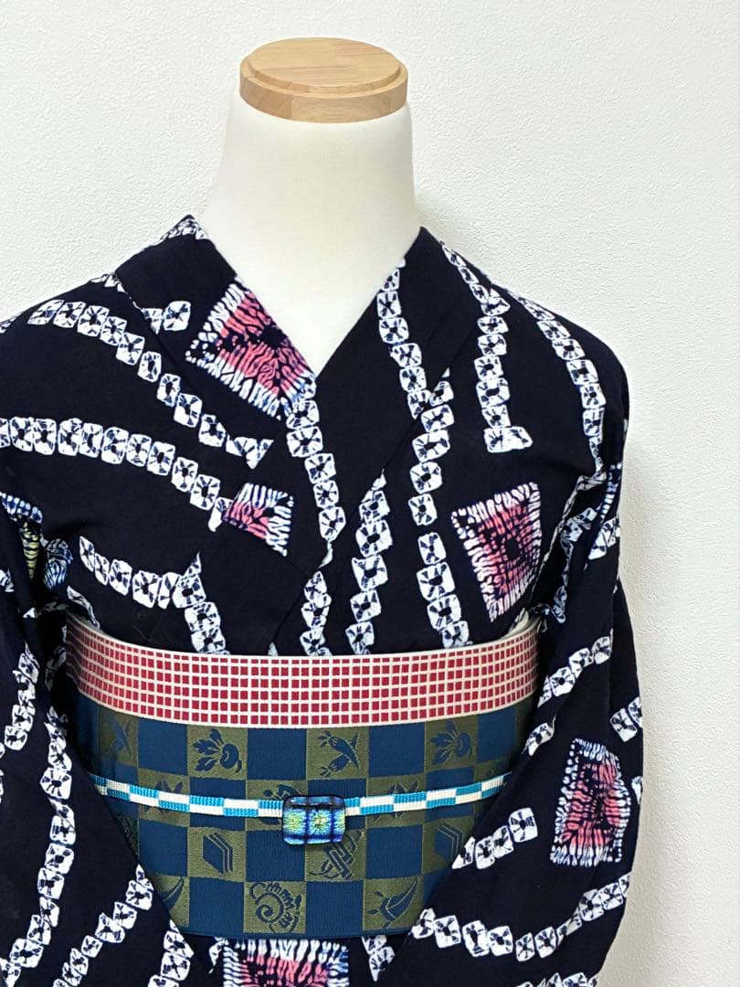 浴衣　有松鳴海絞り　流線にスクエア　裄67cm