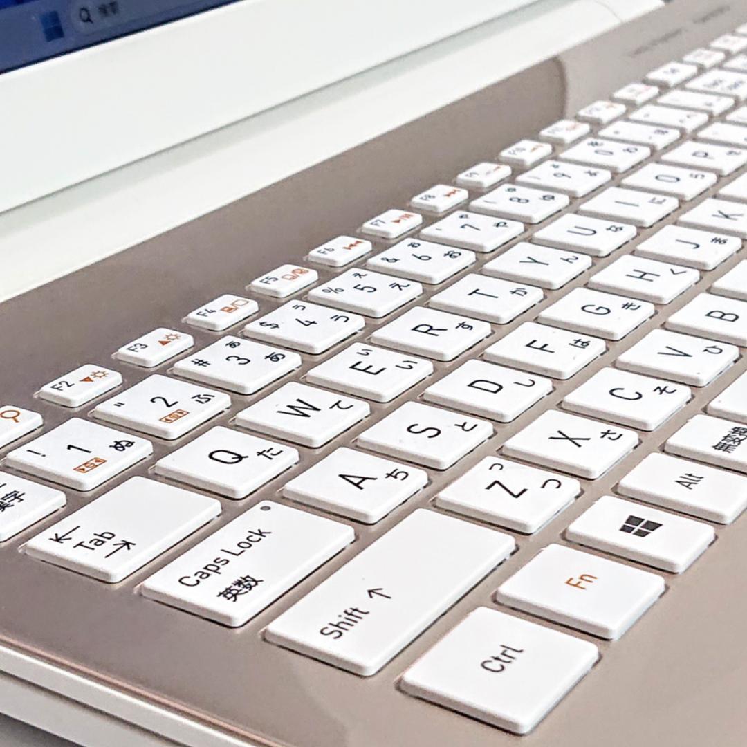 超美品！Dynabook T65/GG第8世代 Core i7[422]