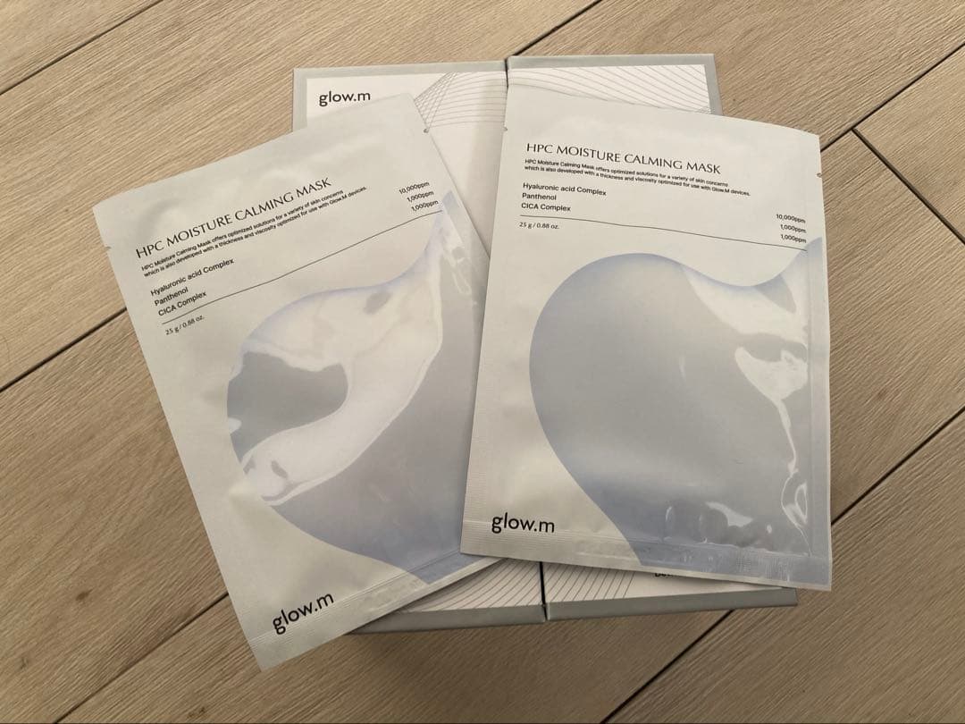 glow.m ブースターソニック　美顔器