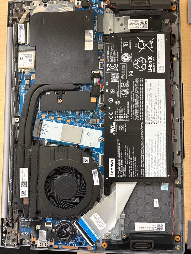 Lenovo ThinkBook 14シルバー G6 ABP