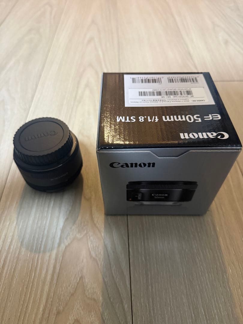 Canon EF 50mm f/1.8 STM レンズ