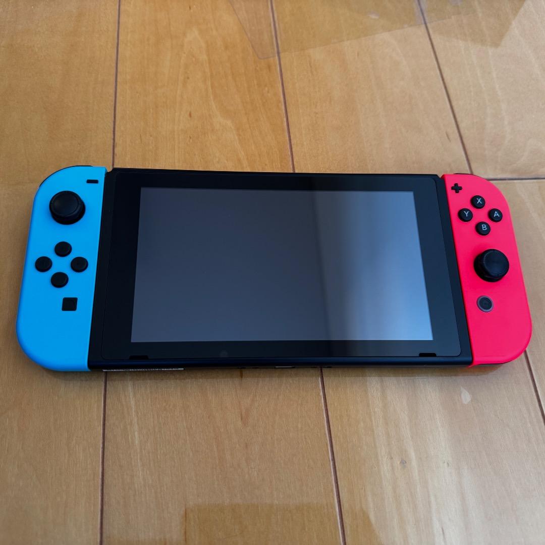 Nintendo Switch本体 ネオンブルー／レッド キャリーケース付