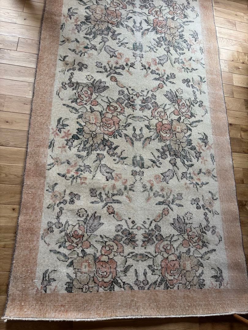 レア！　ヴィンテージ　トルコラグ　花柄　アンティークラグ