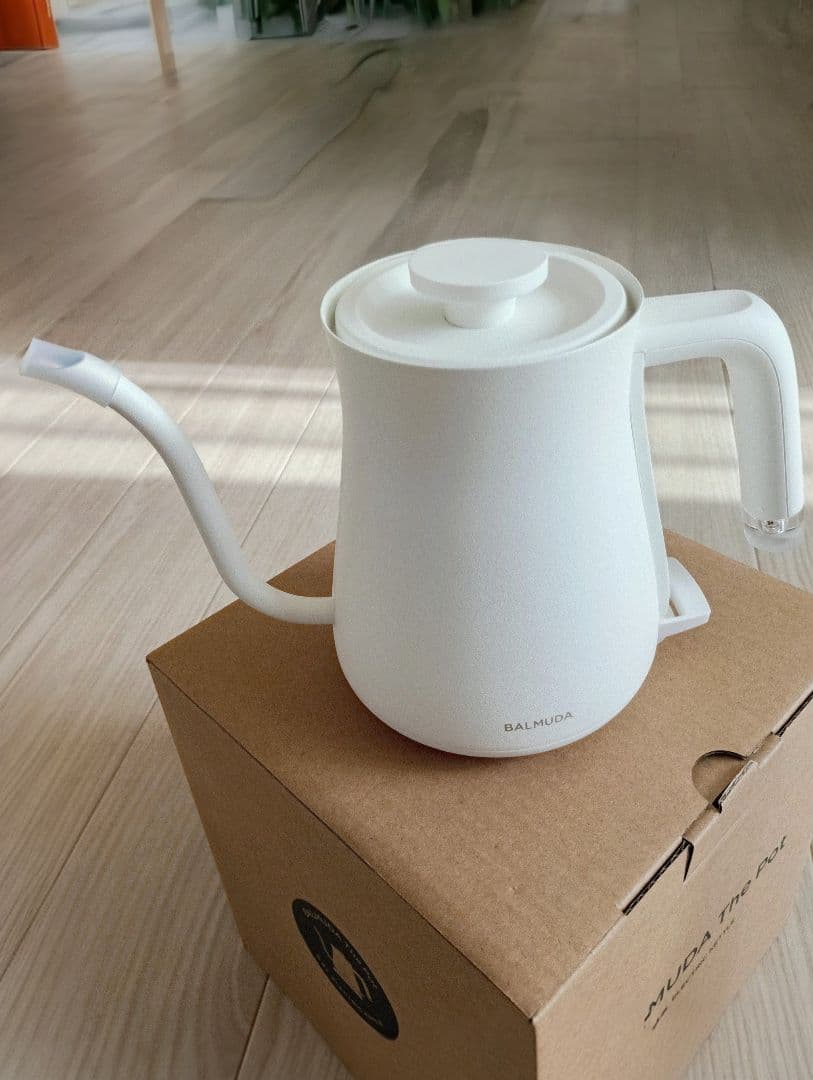 BALMUDA The Pot 電気ケトル ホワイト