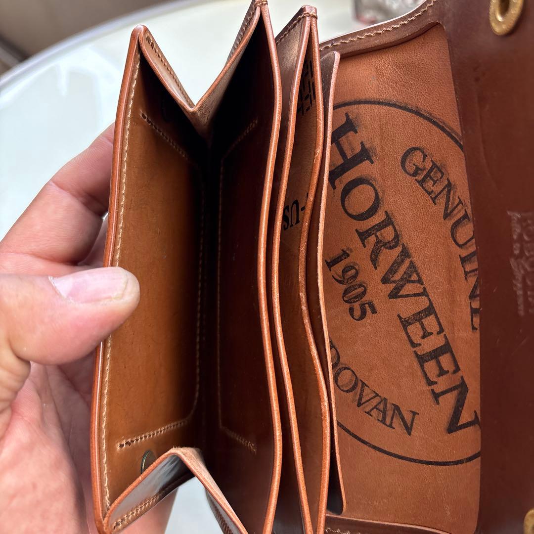 ロブスタレザー　シェルコードバンミドルウォレット