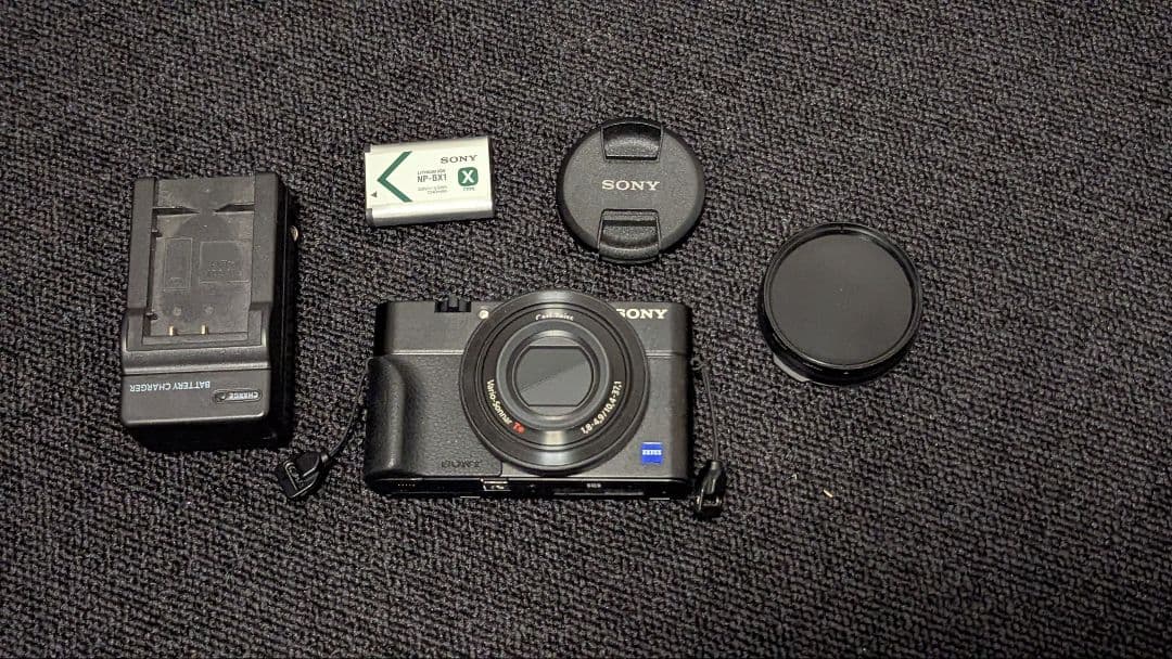 Sony RX100m2 中古品 他付属品少し