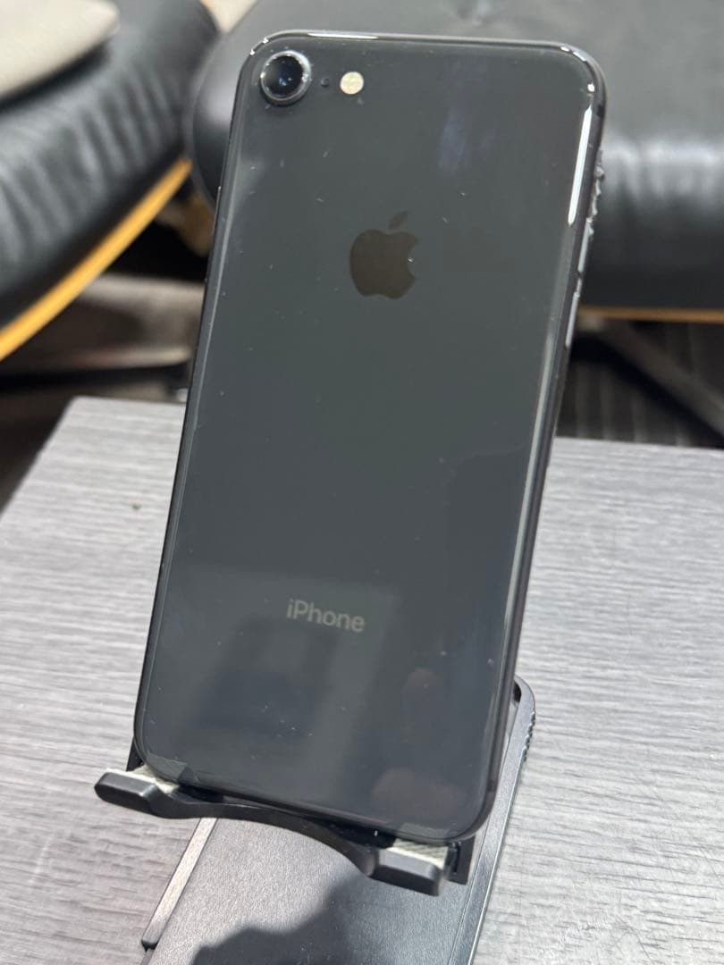 Apple iPhone 8スペースグレー 本体64GB SIMフリー12-2