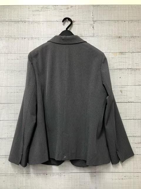 新品☆23号3L4L♪グレー系9分丈テーパードパンツスーツ♪ストレッチ◯D374
