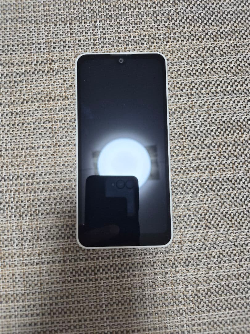 docomo AQUOS SH-53D ホワイト