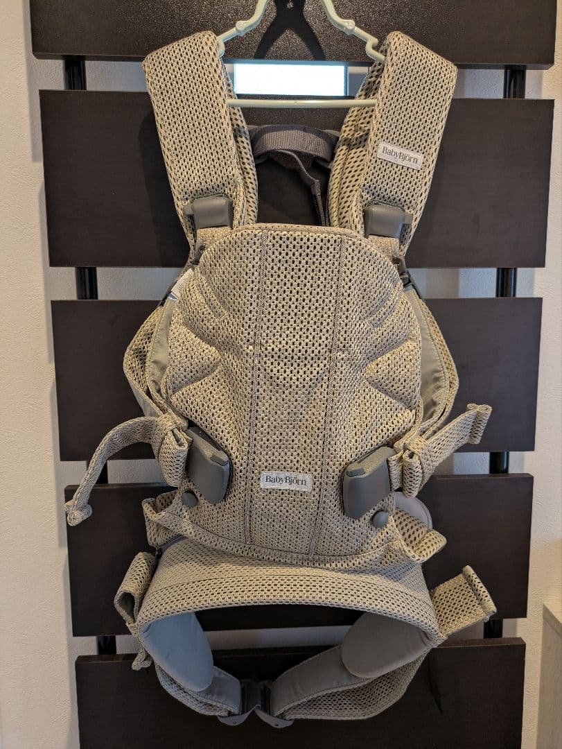 ベビービョルン ワンカイエアー ベージュ