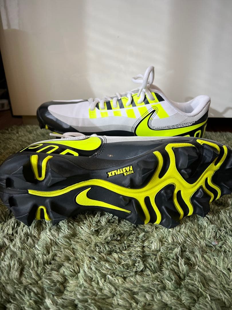 【超美品】ナイキ　野球スパイク　エアマックス95カラー　25.5cm