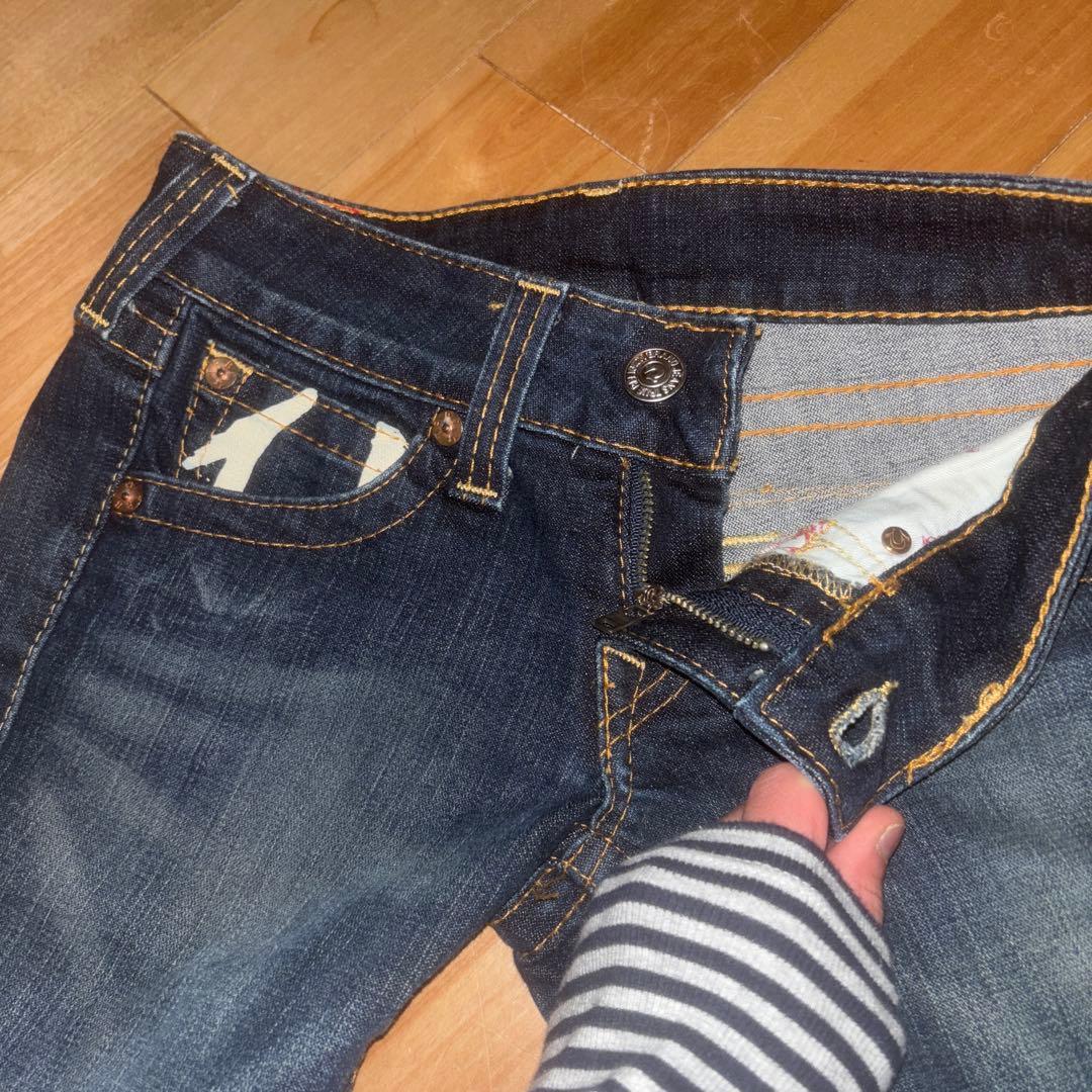 トゥルーレリジョン TRUEReligion