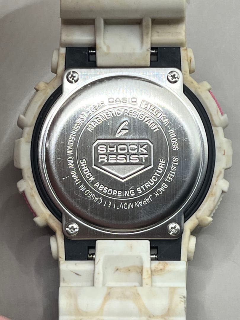 CASIO G-SHOCK GA−110SS