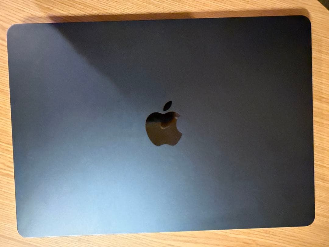 MacBook Air M2 13インチ（Mid 2022）256GB