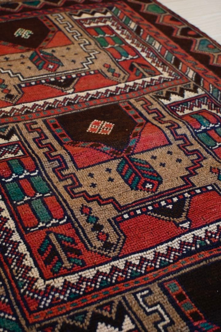 タ*キ様 アフガニスタン製　ラグ　ヴィンテージ約128cm x 82cm
