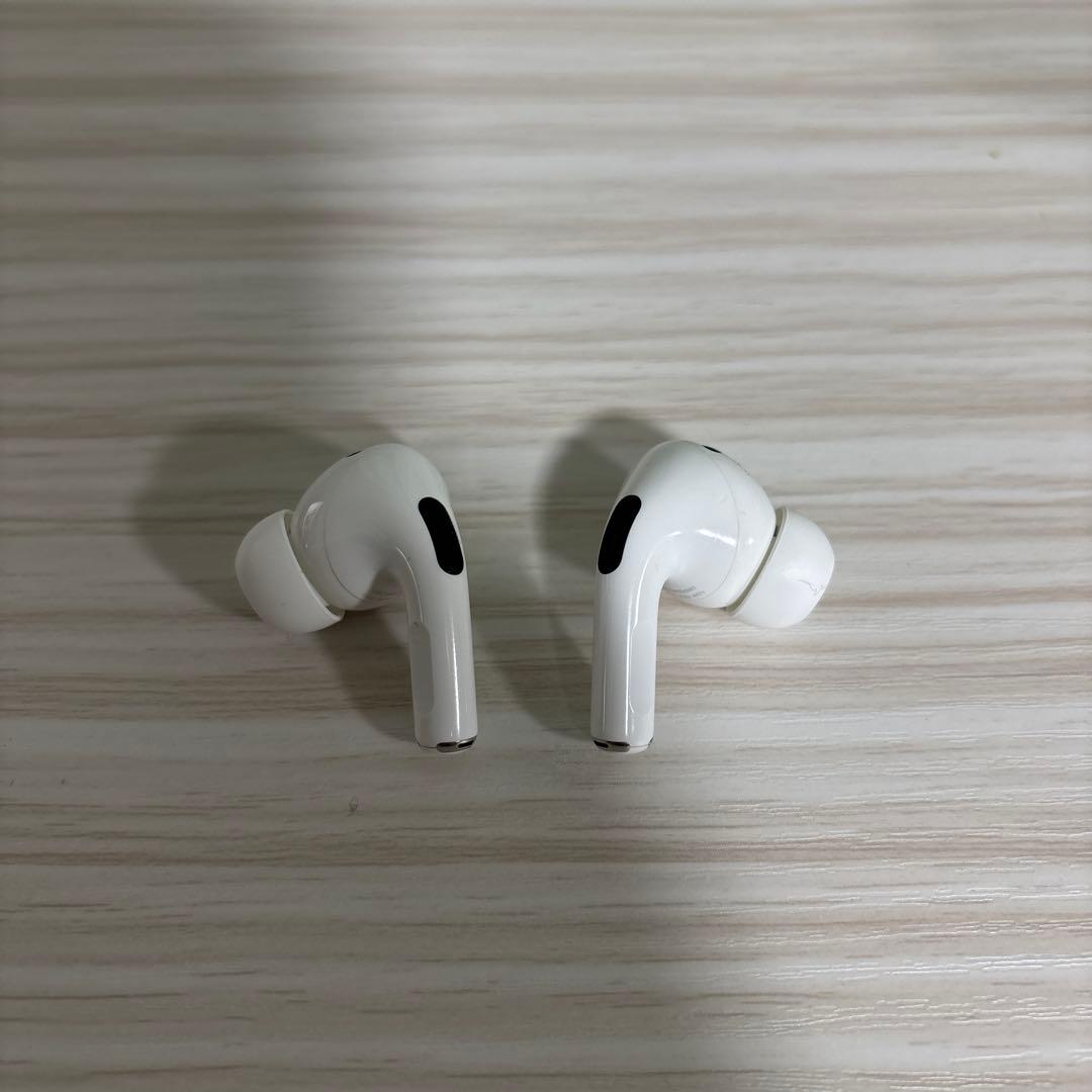 【純正品】AirPods Pro 2 Type-C iFace ケース付き