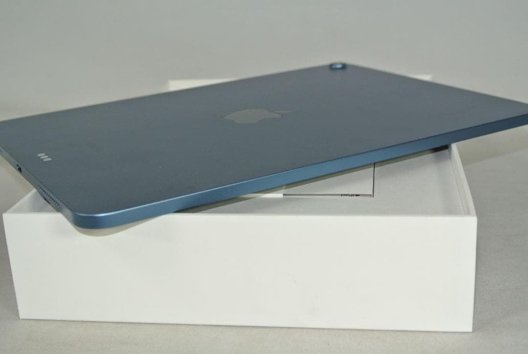 AppleiPad Air 10.9インチ Wi-Fi64GB 3M9E3J/A