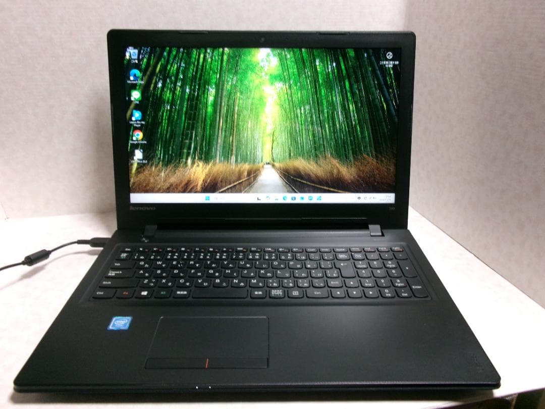 美品/Lenovo 80M300NHJP ブラック Windows 11