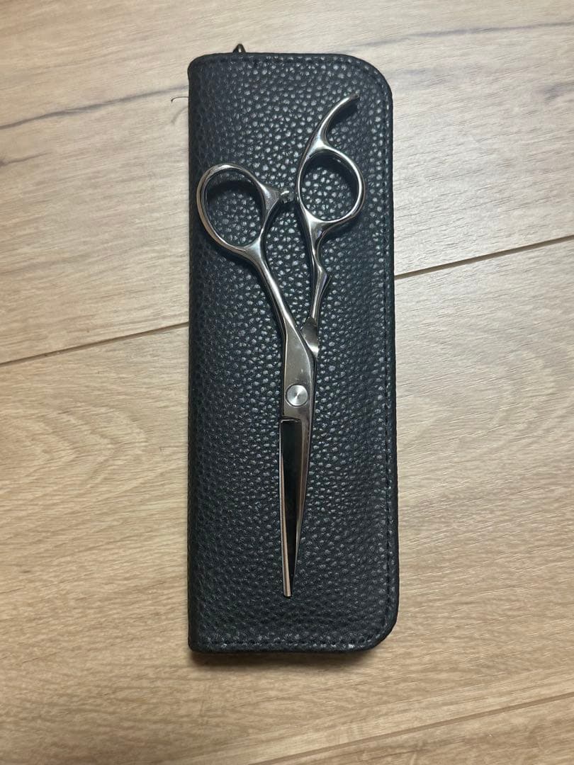 散髪用シザー ステンレススチール製