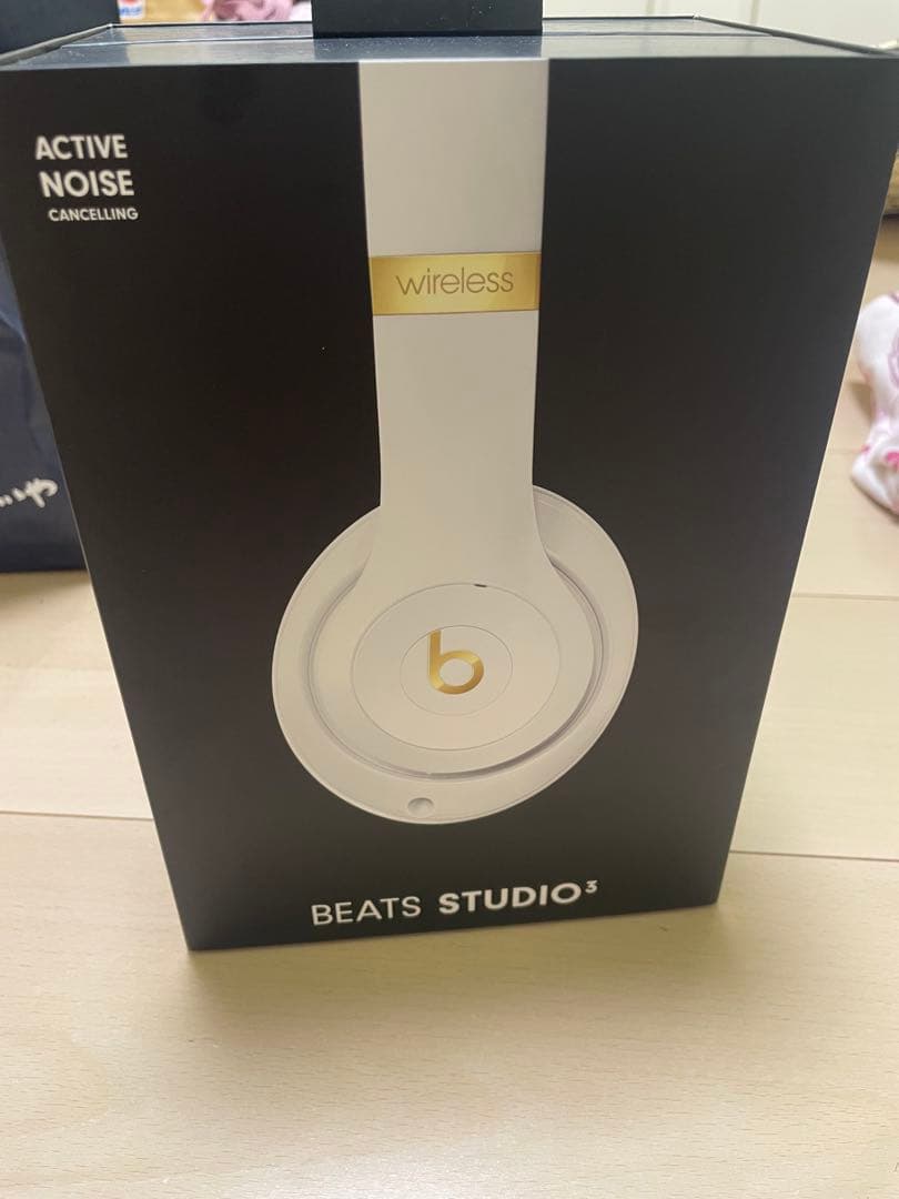 Beats Studio3 ワイヤレスヘッドホン ホワイト