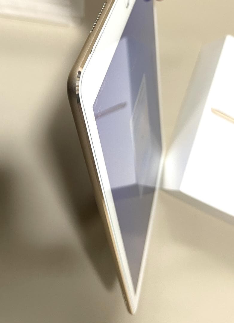 Apple iPad Pro 9.7インチ ゴールド 32GB Wi-Fi