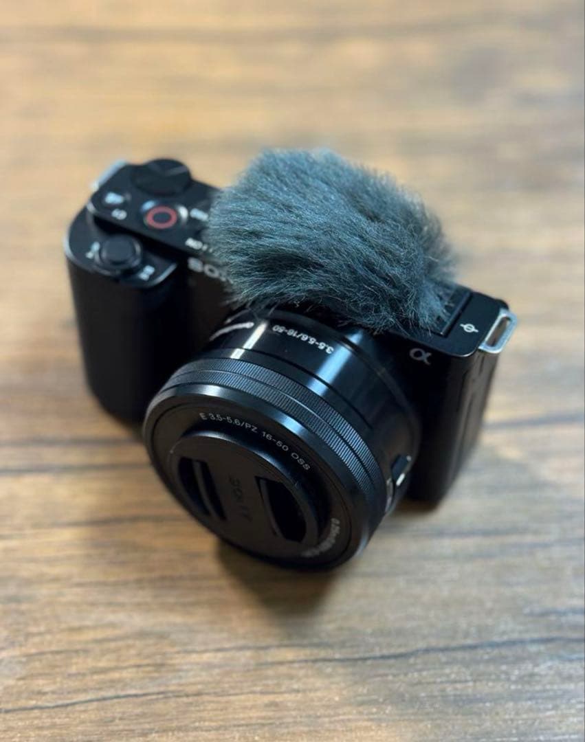 美品 SONY ZV-E10 ミラーレス一眼カメラ