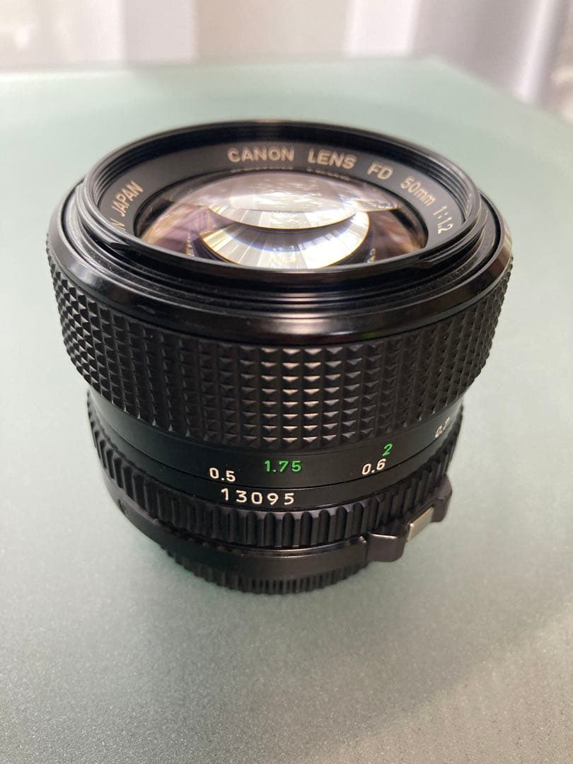Canon NewFD 50mm F1.2 小カビあり