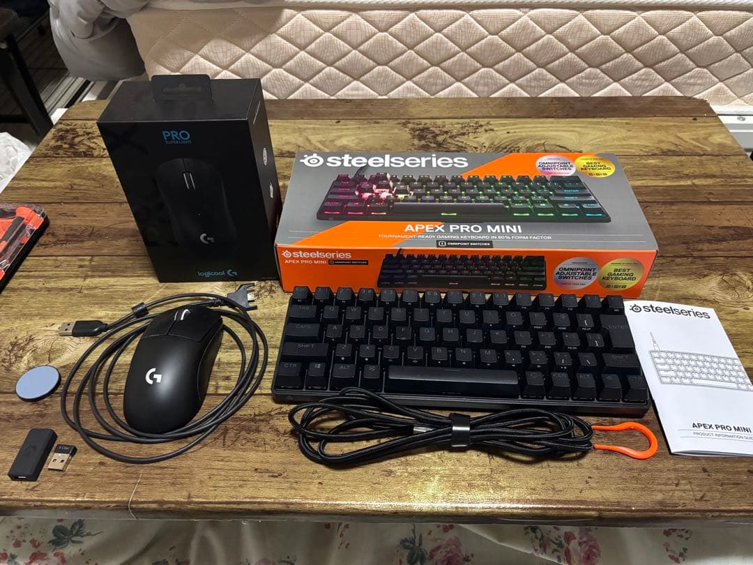 SteelSeries Apex Pro Mini オマケつき