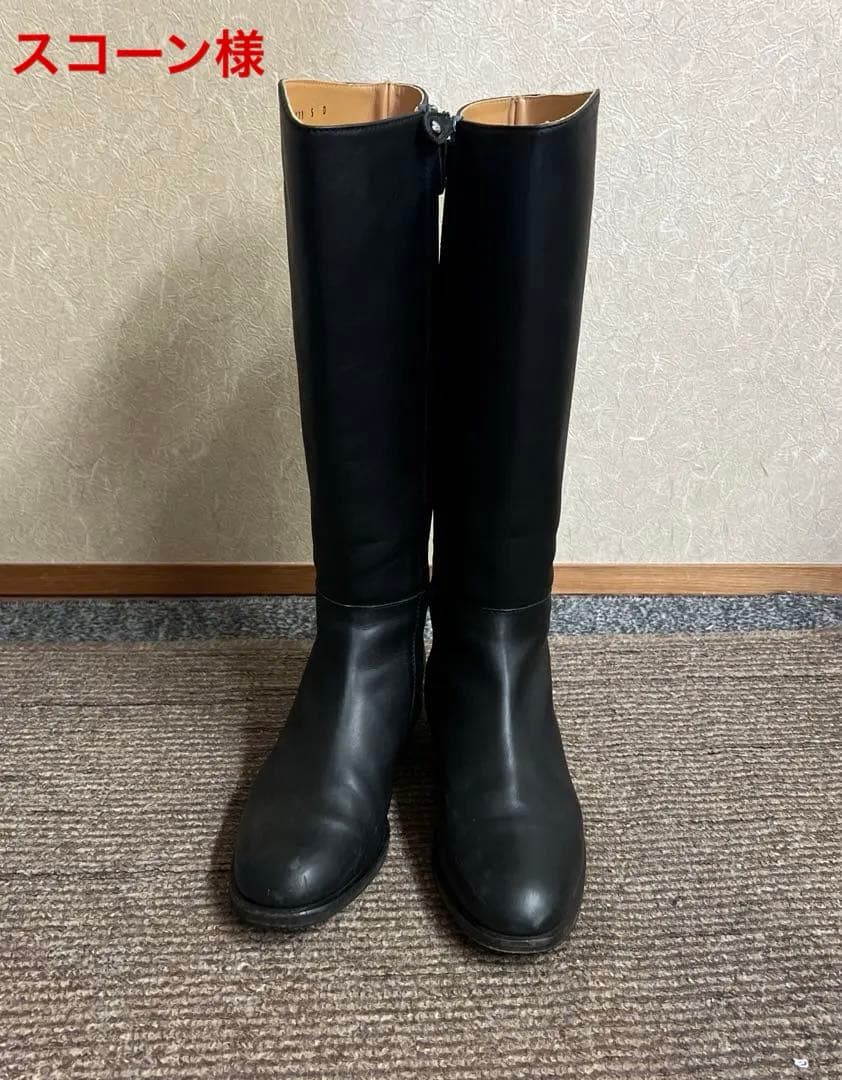 Salvatore Ferragamo ブーツ　ブラック