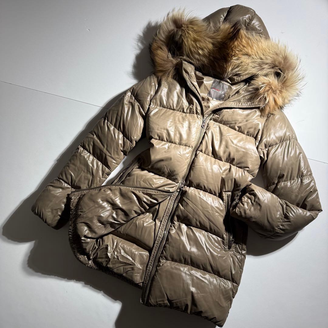 美品　デュベティカ　2060　ダウンコート　ファー　ベージュ系　カッパ