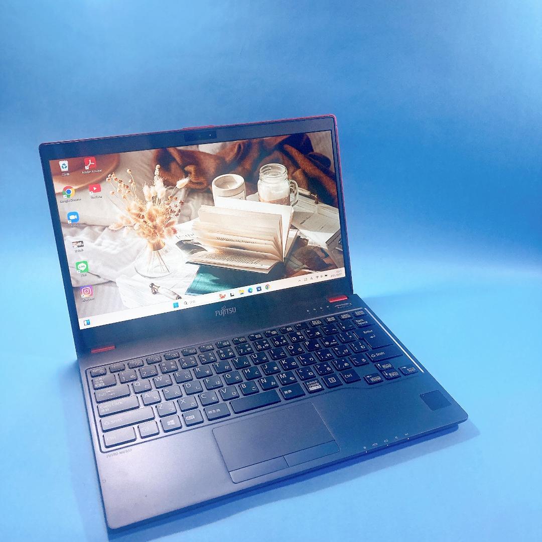 w79✨爆速SSD新品 /薄型 軽量 /赤/Win11✨すぐ使えるノートパソコン