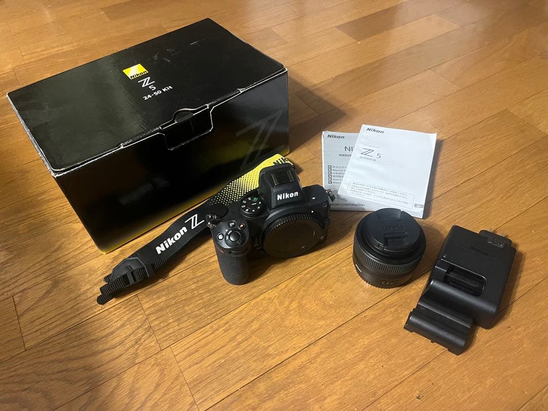 Nikon Z5 ミラーレスカメラ レンズキット　24-50mm