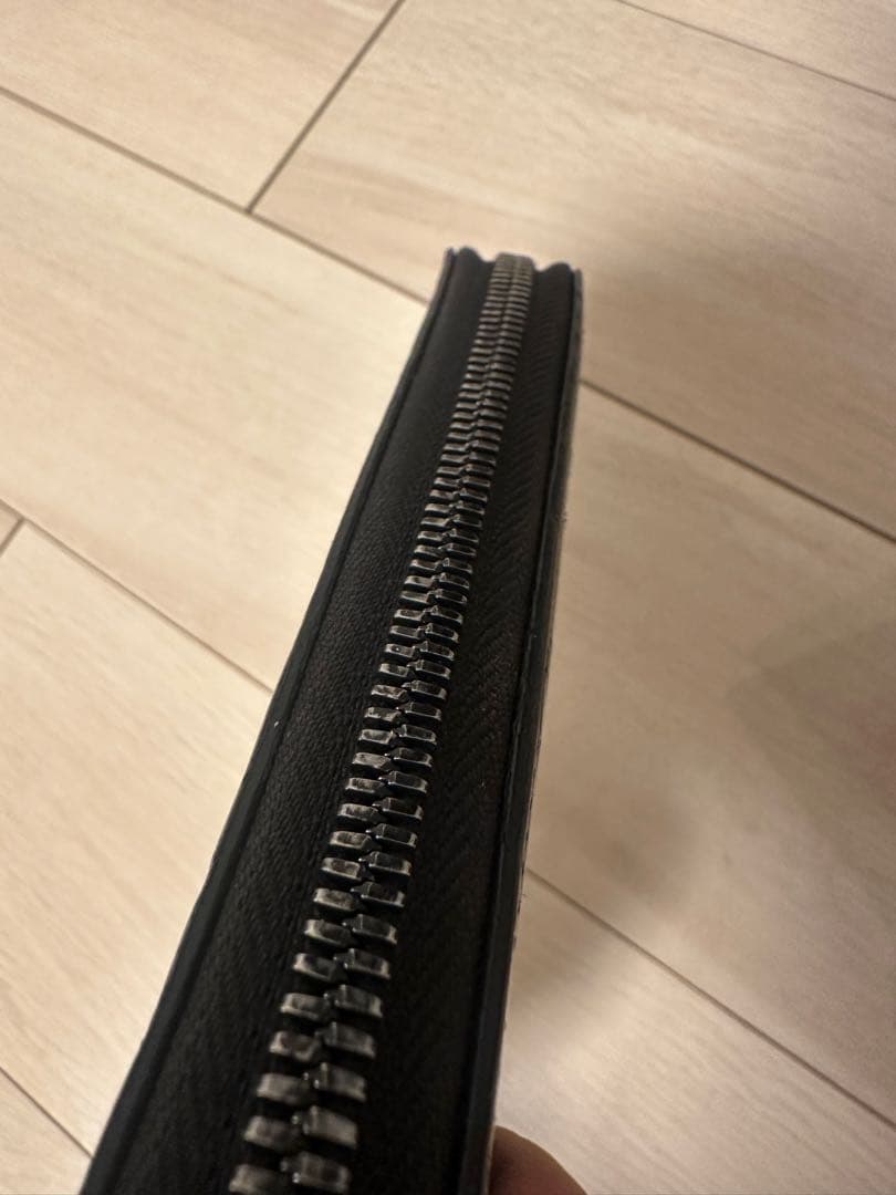 ウ*ル様 ルイ・ヴィトン　ジッピーウォレット・ヴェルティカル