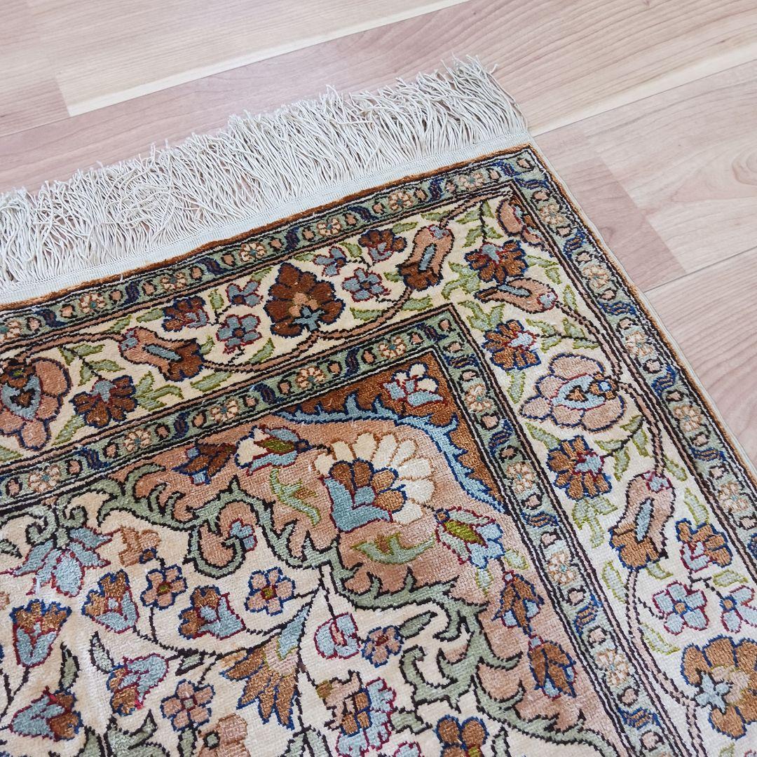 Y3050 トルコ絨毯 カイセリ 手織り72万ノット シルク 128×83㎝