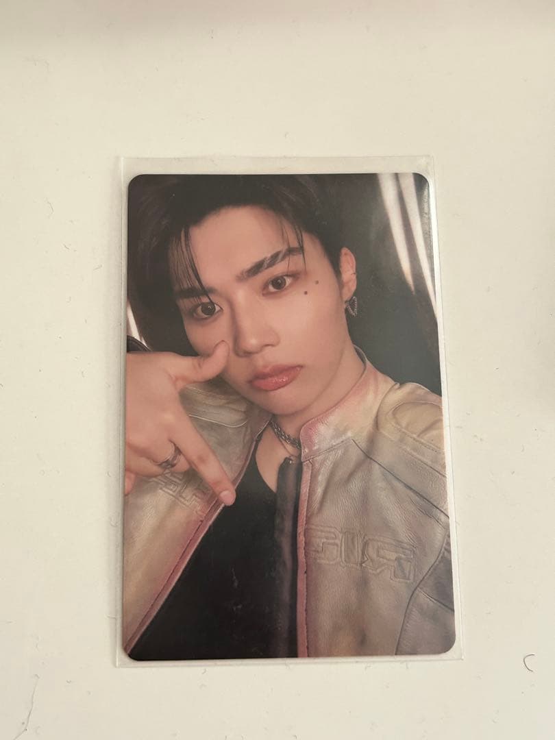 匿名配送 ZB1 ゴヌク じゃんけんトレカ