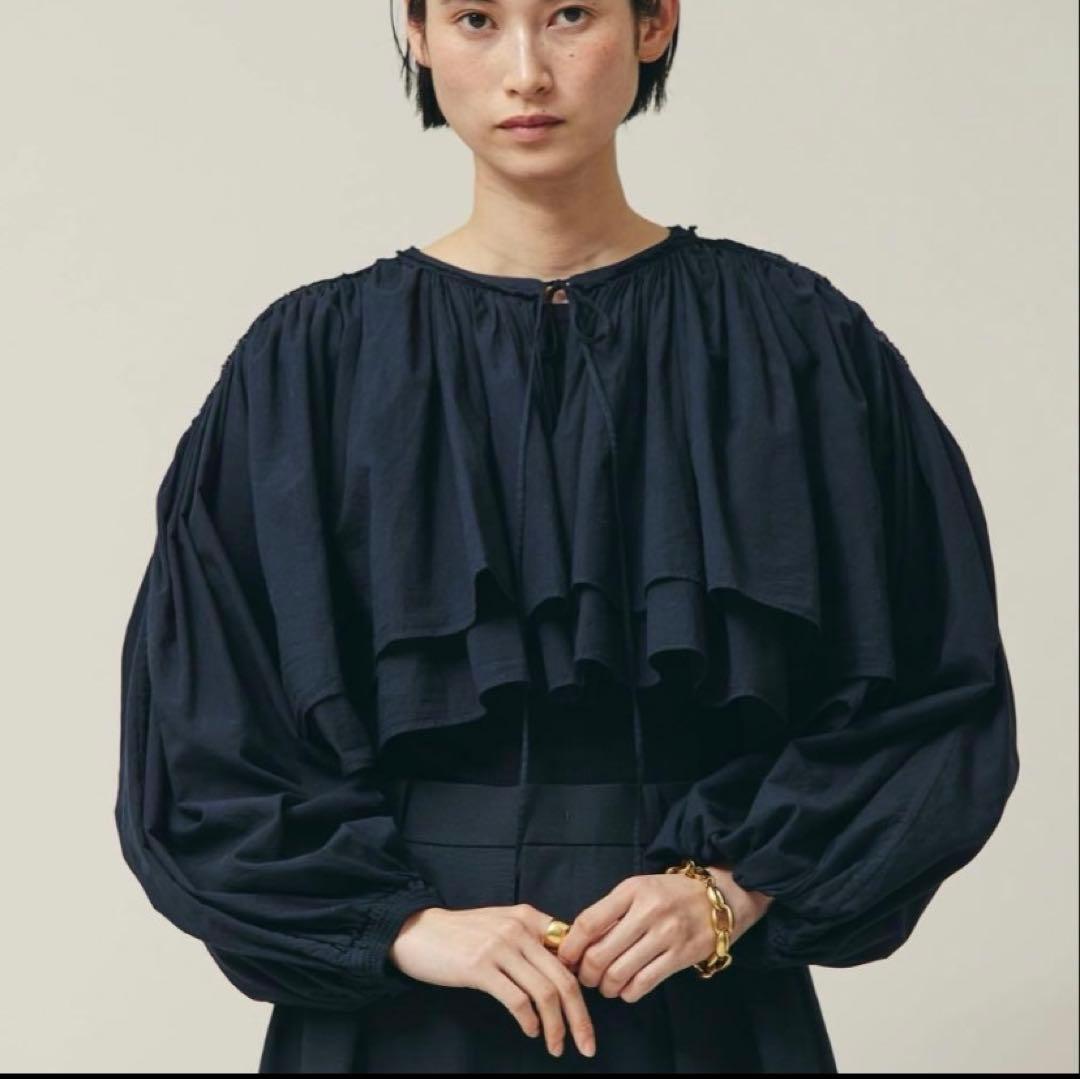 美品★カレンソロジー★ショートギャザーブラウス★ネイビー